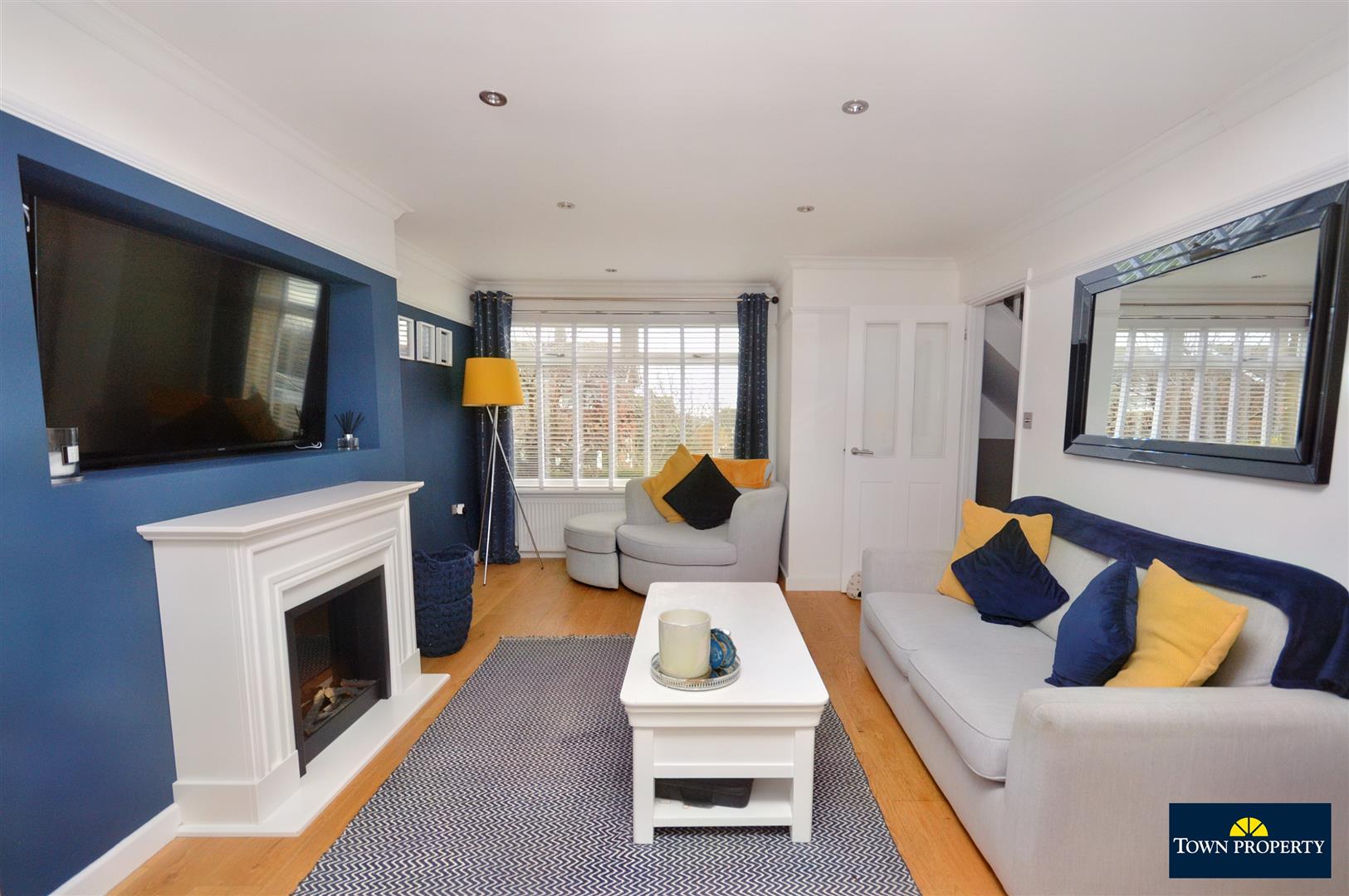 Property Details for Bracken Road Eastbourne East Sussex BN20 8SH